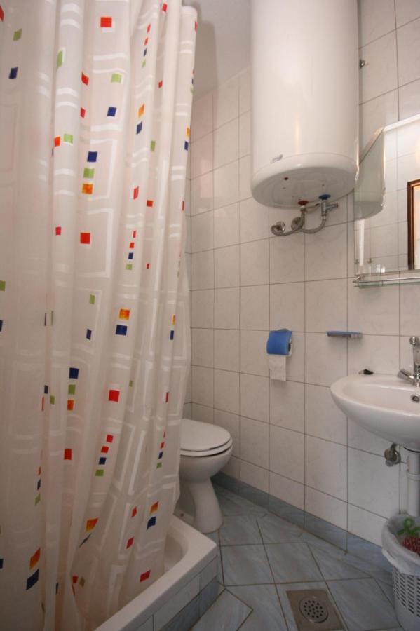 Apartments By The Sea Podaca, Makarska - 6874 Екстериор снимка